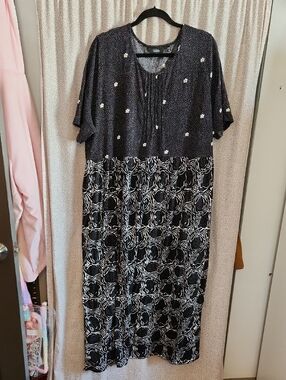 Ulla Popken Black & White Mixed-Print Midi Dress